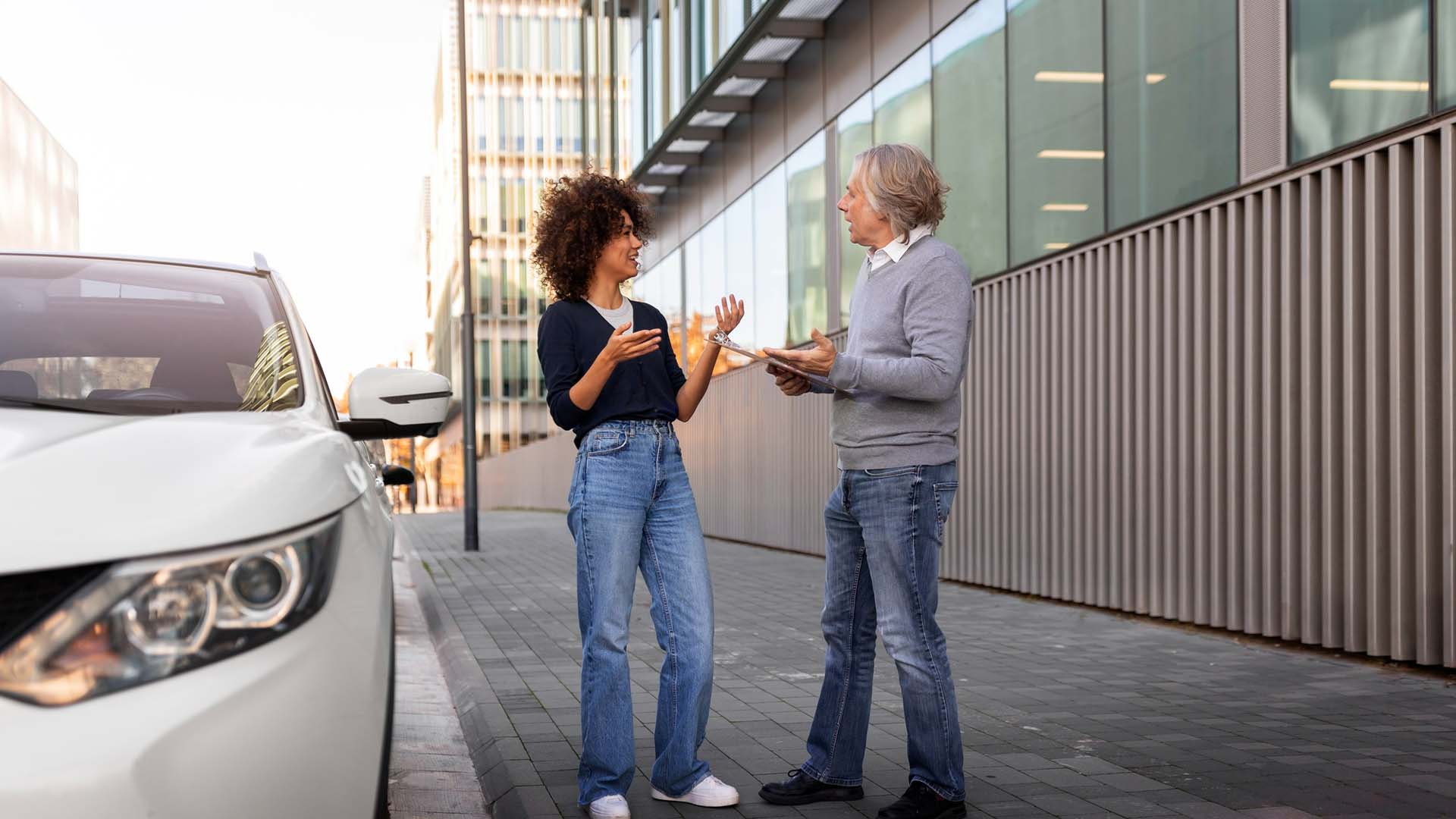Peer-to-peer parking in NYC – drivers and homeowners sharing parking spots with the best parking app