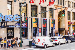 street parking NYC beginner guide showing curb rules and city street parking