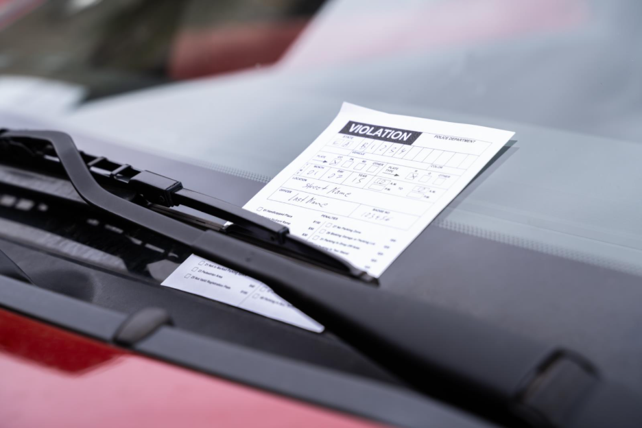 Avoid parking tickets in NYC with smarter street parking and enforcement awareness in 2026